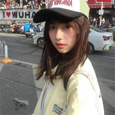 红色谜团